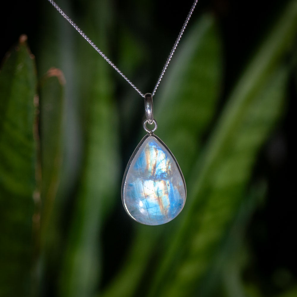 Rainbow Moonstone Necklace - 925 Sterling Silver - Genuine Gemstone - Nickel Free