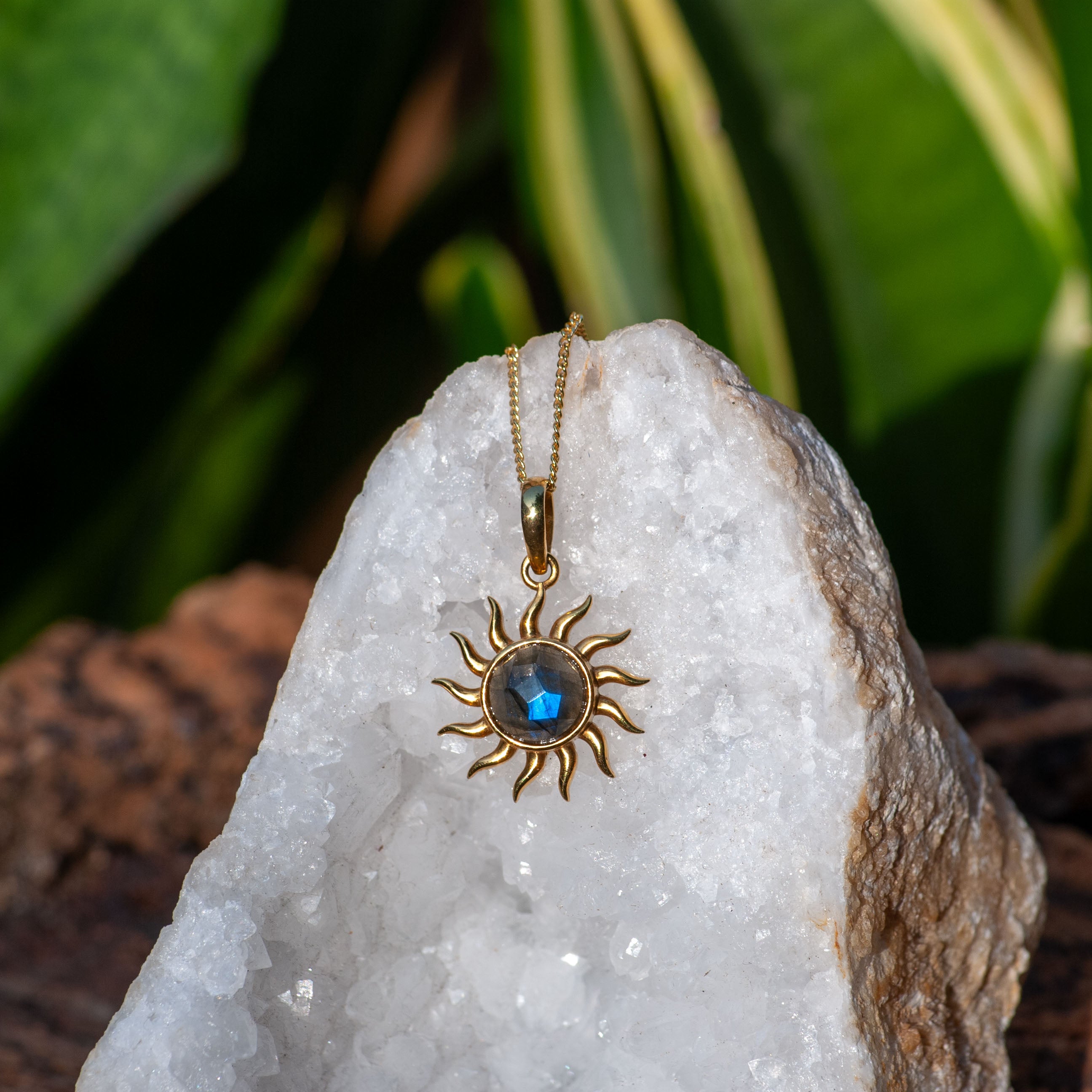 Zenvya - Maansteen Ketting - Gold Plated