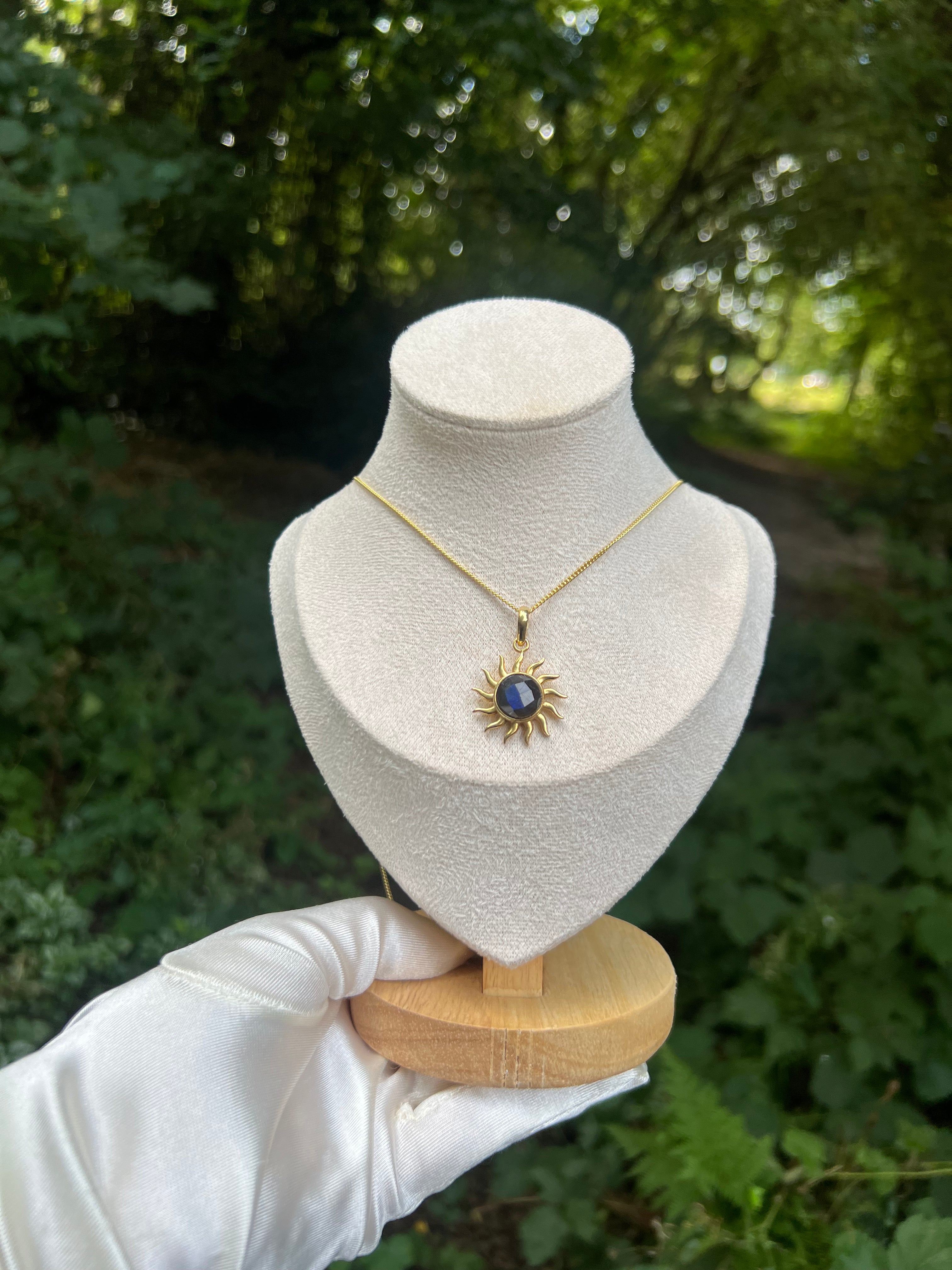 Zenvya - Labradoriet Ketting - Gold Plated