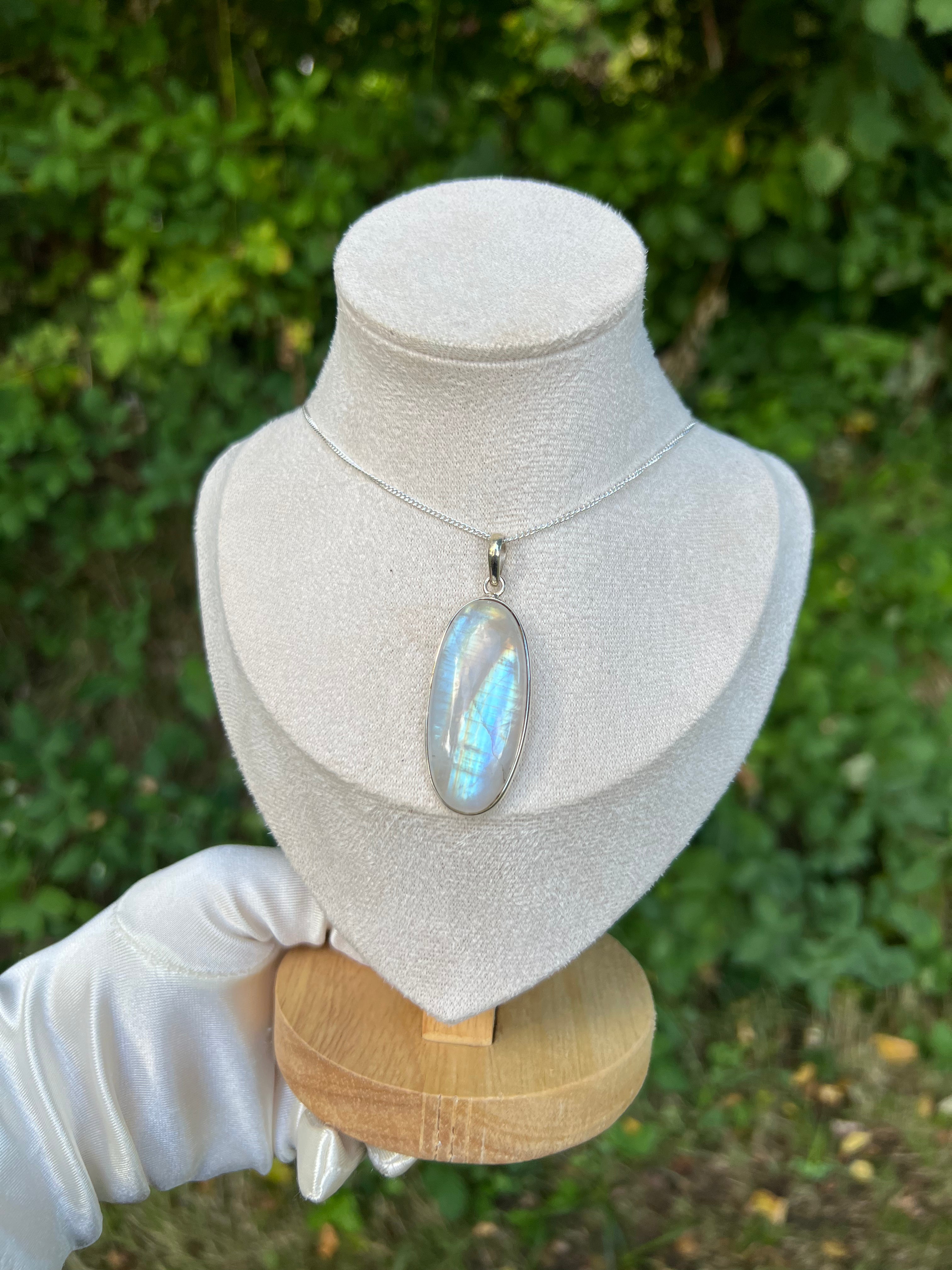 Zenvya - Regenboog Maansteen Ketting No 19 - One of a Kind - 925 zilver