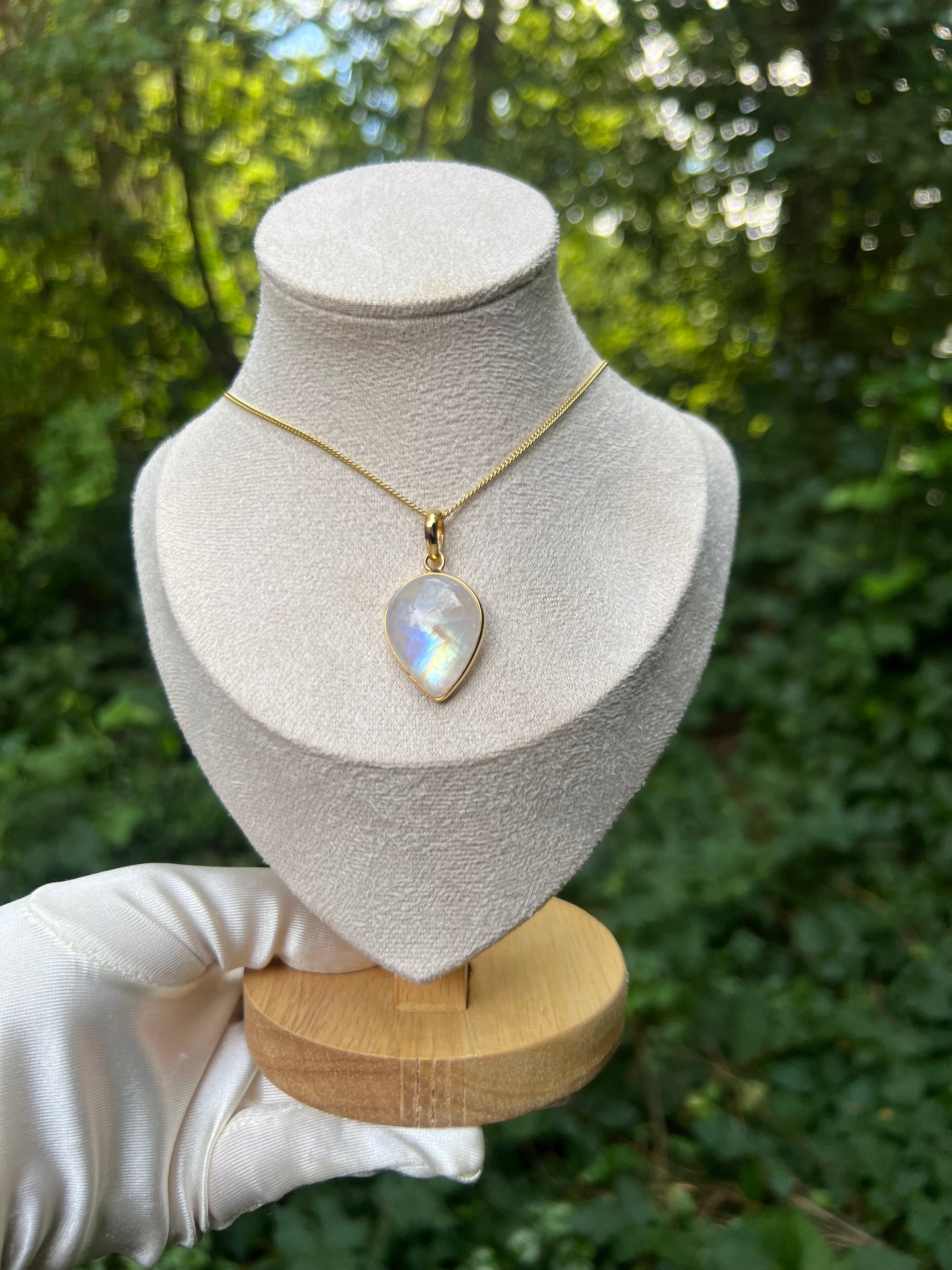 Zenvya - Regenboog Maansteen Ketting No 9  - One of a Kind - 925 zilver - Gold Plated