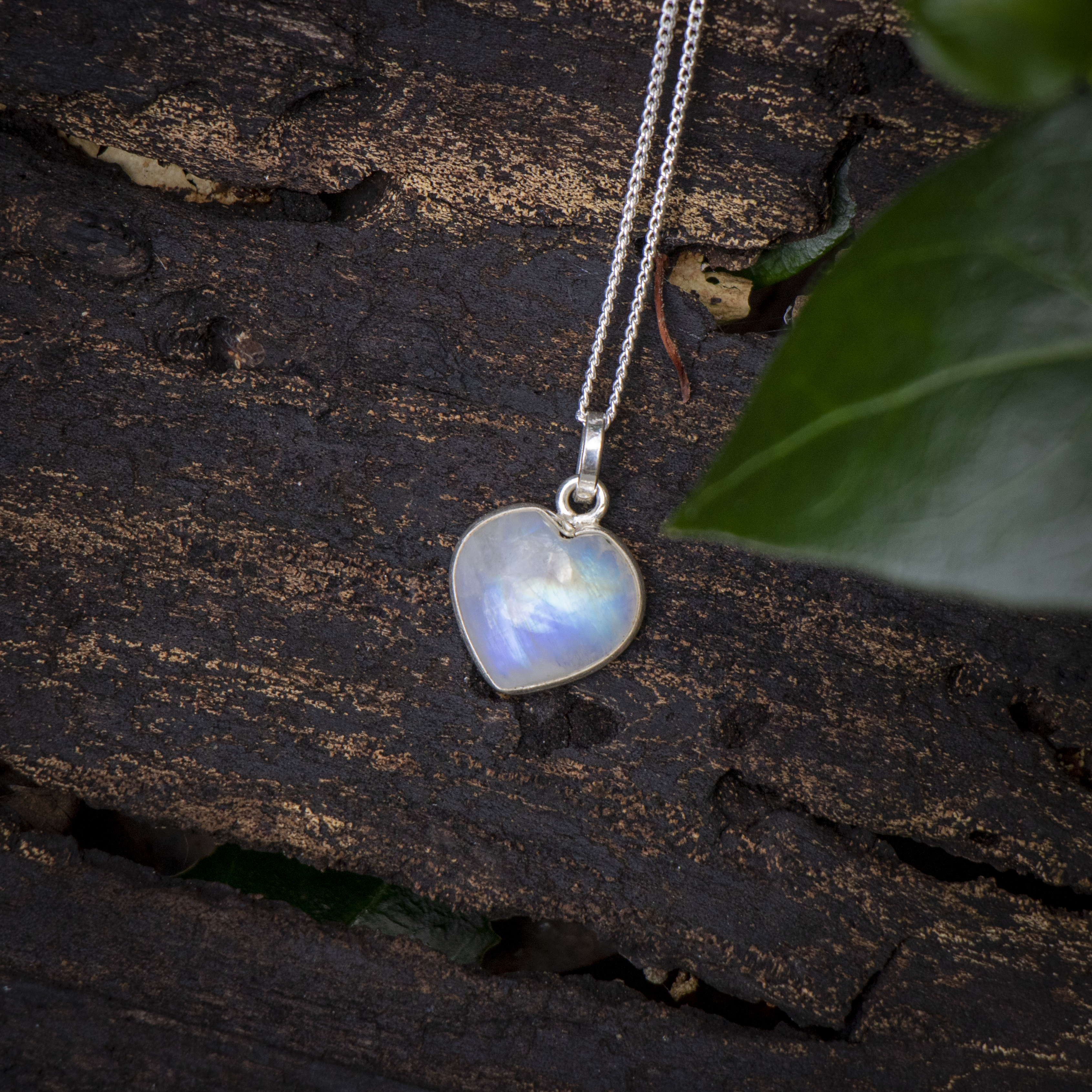 Zenvya - Regenboog Maansteen Ketting Hart - 925 zilver