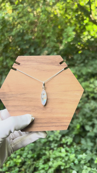Zenvya - Regenboog Maansteen Ketting - One of a Kind - 925 zilver